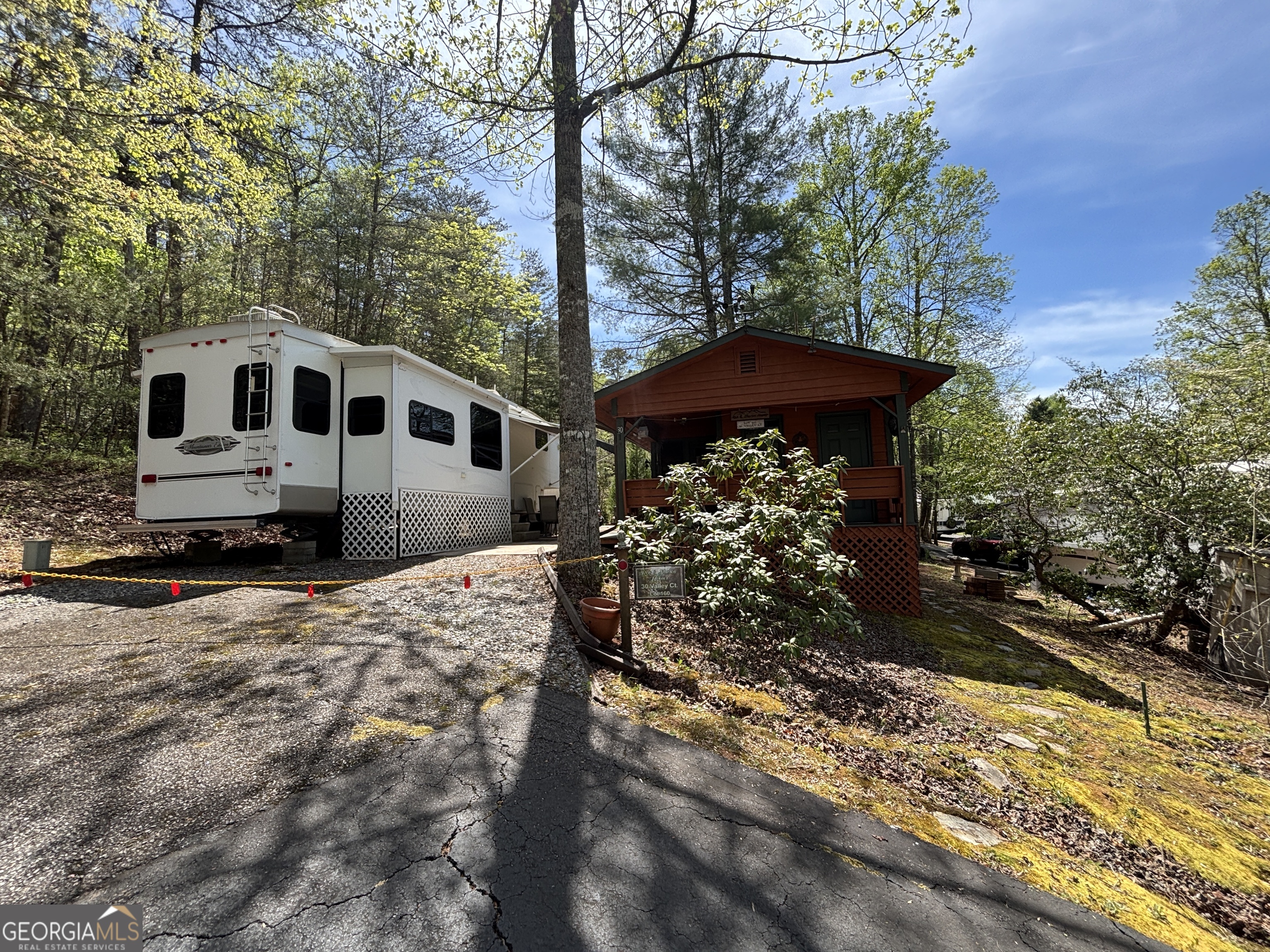 30 Valley Court Cleveland, GA 30528 - Photo 12 of 95