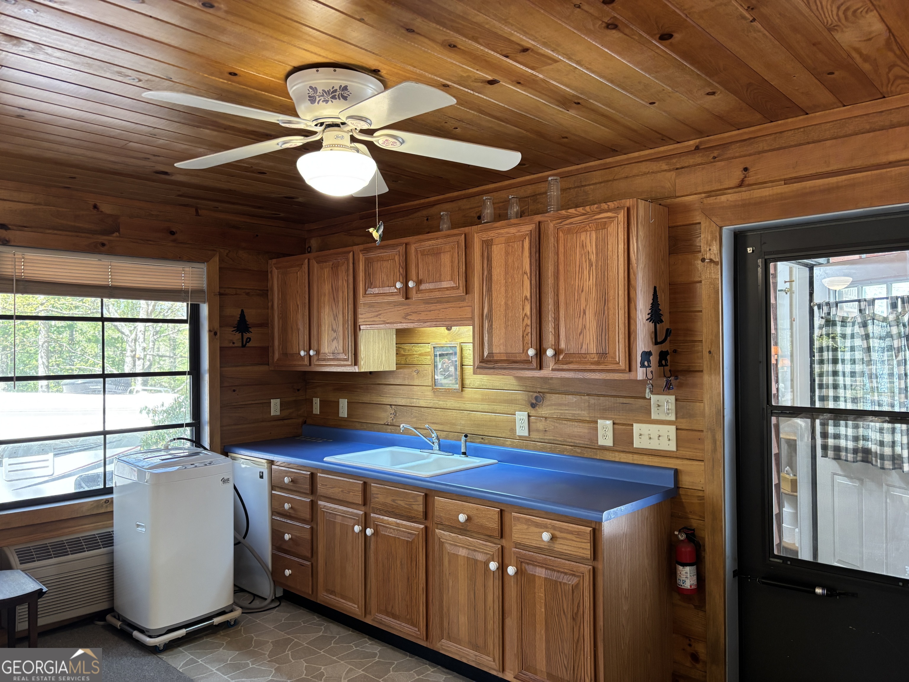 30 Valley Court Cleveland, GA 30528 - Photo 22 of 95