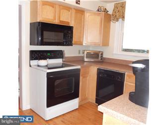 1408 Leedom Road Havertown, PA 19083 - Photo 5 of 12 Kitchen