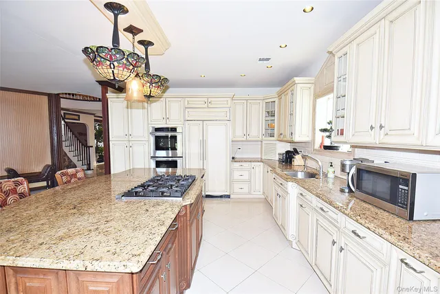 $1,430,000 | 259 Altessa Boulevard, Melville, NY 11747