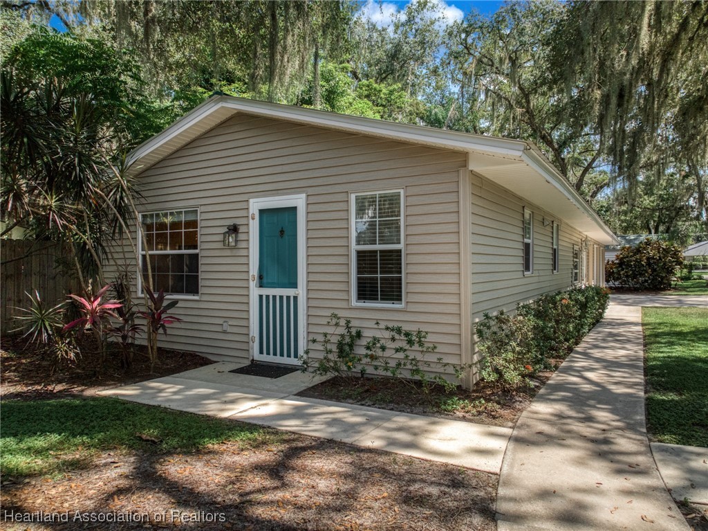 1630 Sentinel Road Sebring, FL 33875 - Photo 44 of 48 Detached In-law suite/apt with 2+ car garage