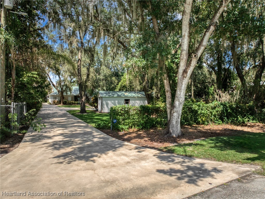1630 Sentinel Road Sebring, FL 33875 - Photo 46 of 48 Extra long driveway for additional parking