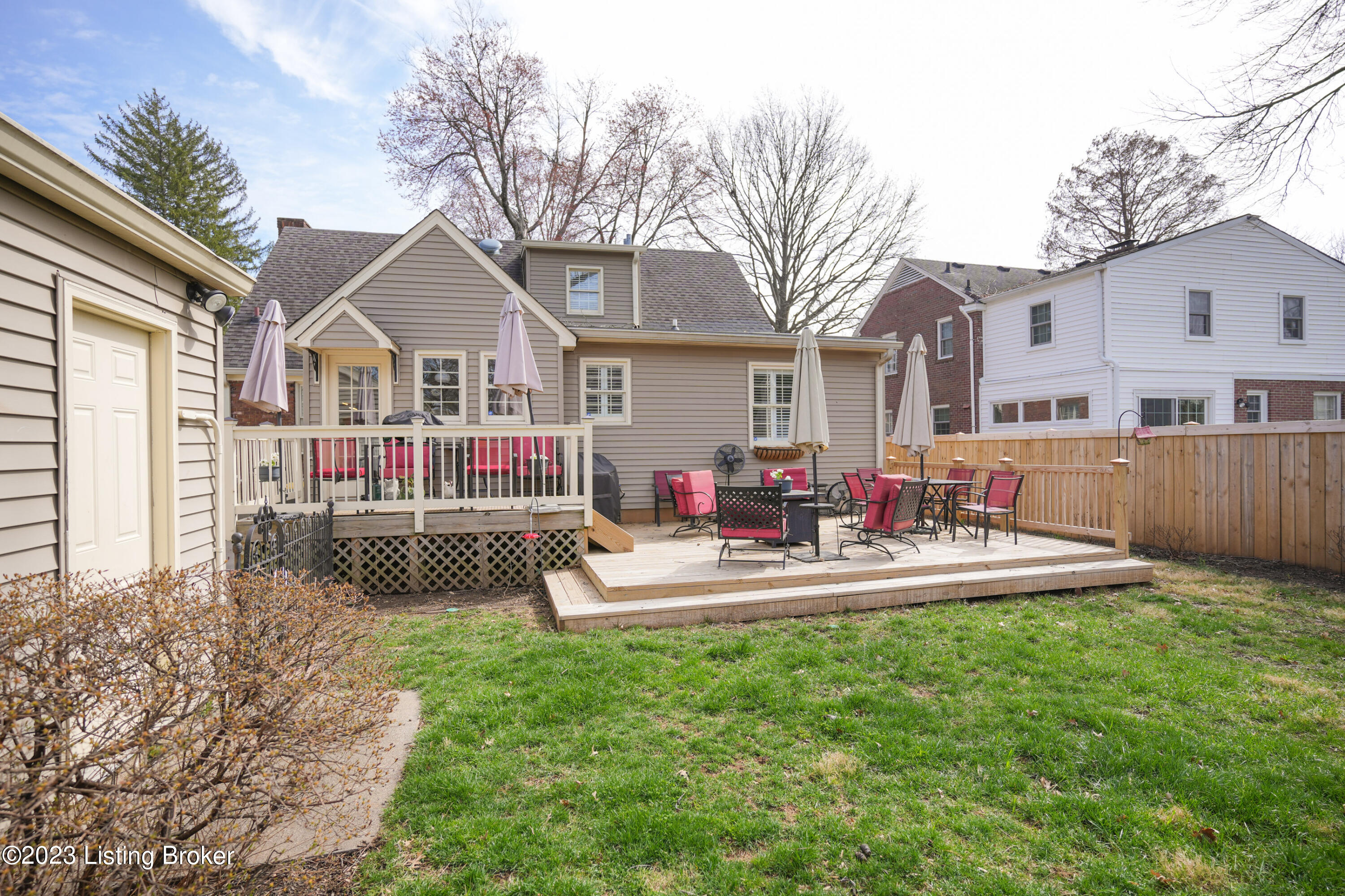218 Don Allen Road Louisville, KY 40207 - Photo 48 of 48 064 - 20230306 09650