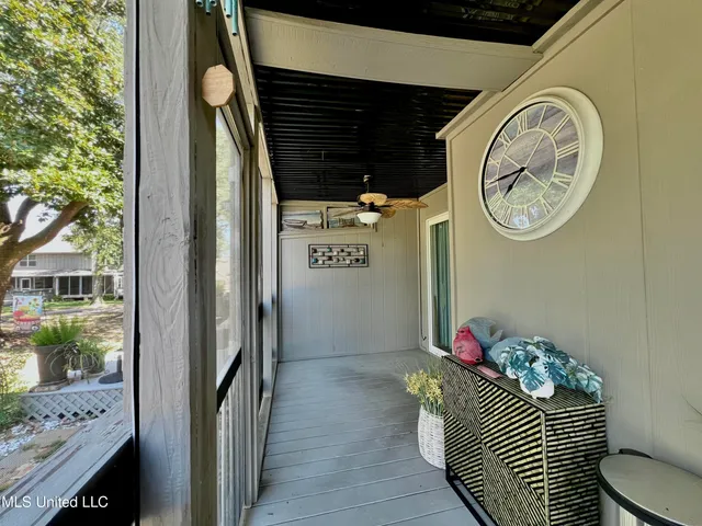 $229,500 | 291 Highpoint Drive, Unit 291, Diamondhead, MS 39525