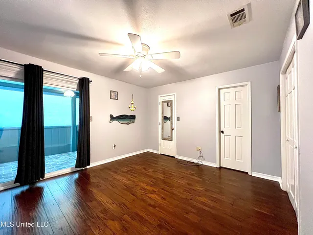 $229,500 | 291 Highpoint Drive, Unit 291, Diamondhead, MS 39525