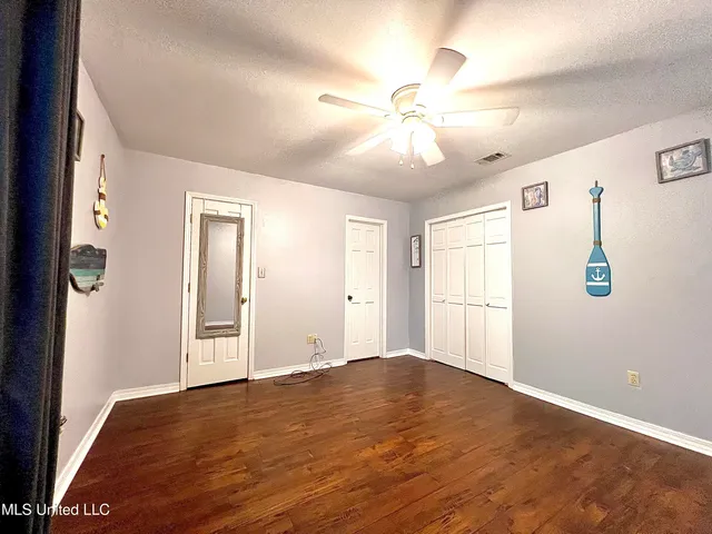 $229,500 | 291 Highpoint Drive, Unit 291, Diamondhead, MS 39525