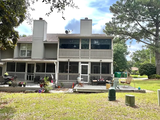 $229,500 | 291 Highpoint Drive, Unit 291, Diamondhead, MS 39525