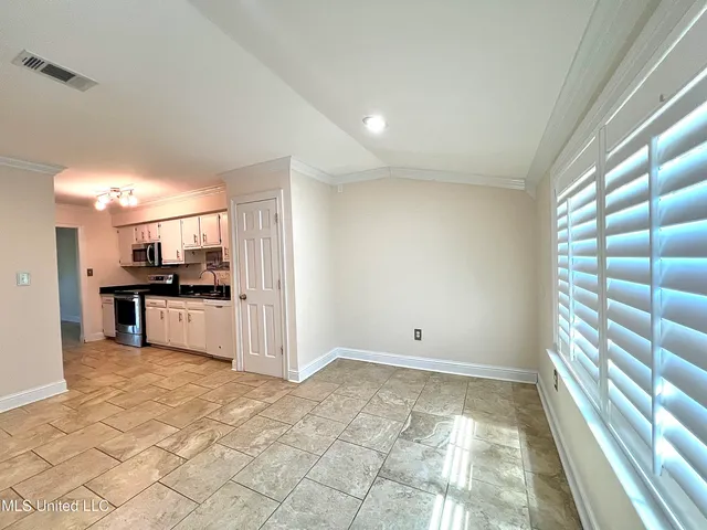 $229,500 | 291 Highpoint Drive, Unit 291, Diamondhead, MS 39525