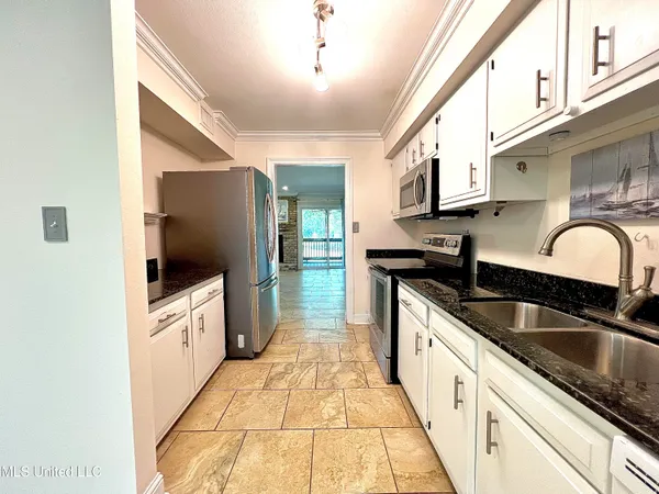 $225,000 | 291 Highpoint Drive, Unit 291, Diamondhead, MS 39525
