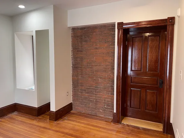 $1,625 | 41 Summer Street, Unit 10, Leominster, MA 01453