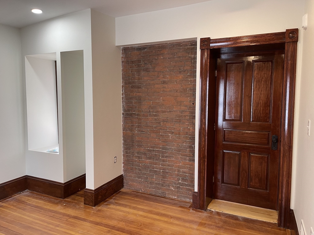 41 Summer Street, Unit 10 Leominster, MA 01453 - Photo 16 of 24