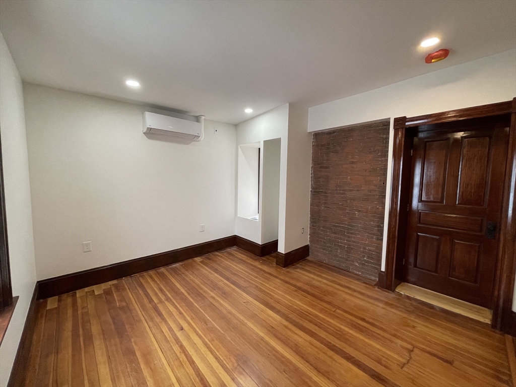 41 Summer Street, Unit 10 Leominster, MA 01453 - Photo 17 of 24