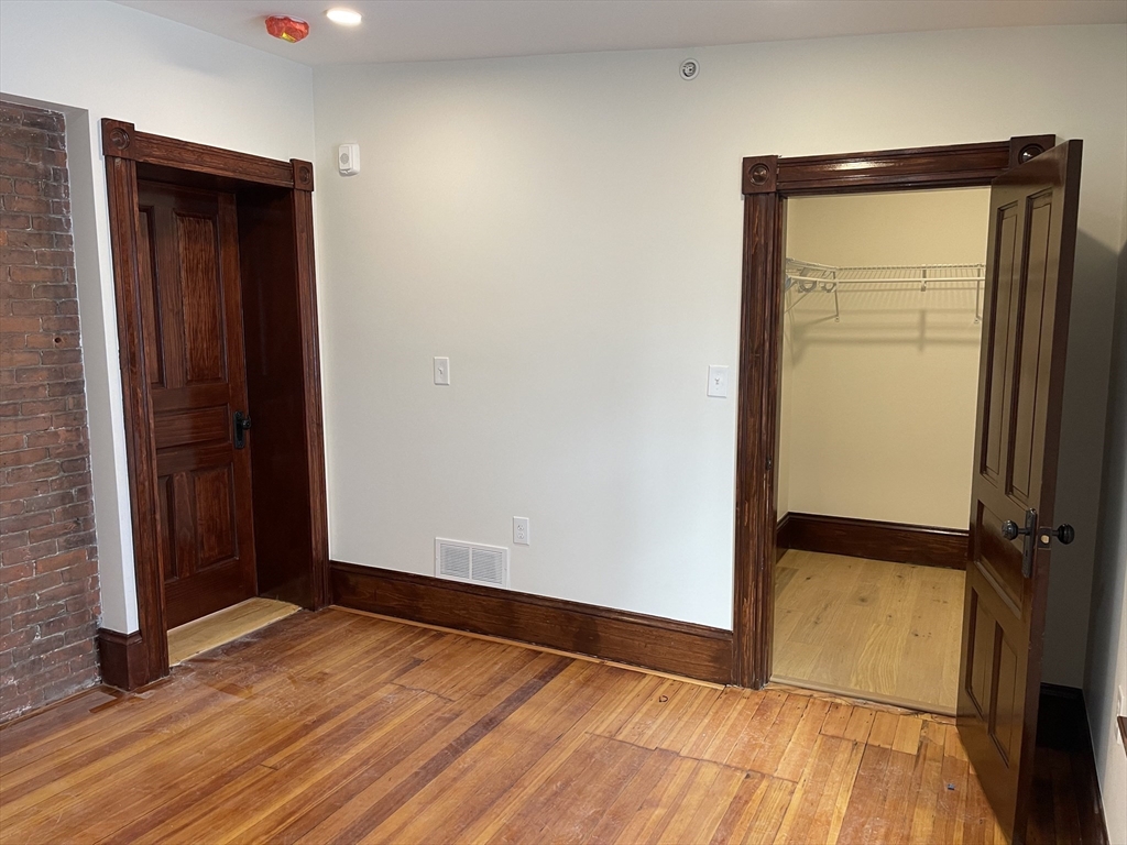 41 Summer Street, Unit 10 Leominster, MA 01453 - Photo 22 of 24