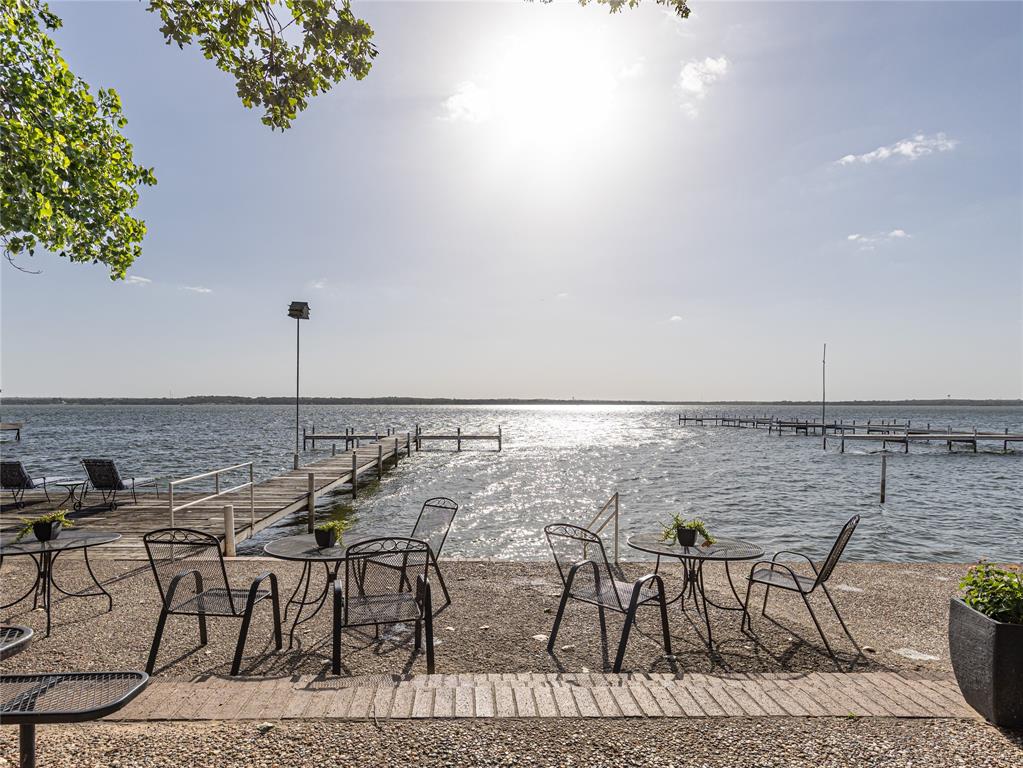9999 Boat Club Road, Unit 601 Fort Worth, TX 76179 - Photo 33 of 39 Spend your days on the water with two private community docks just steps away.