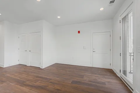 $368,900 | 505 Community Court, Unit 202, Nashville, TN 37209