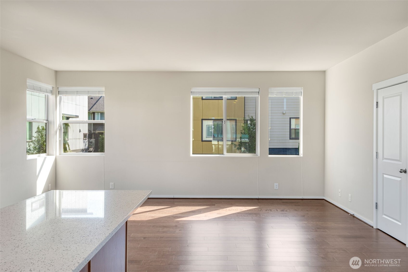 315 Chelan Avenue Northeast Renton, WA 98059 - Photo 17 of 33