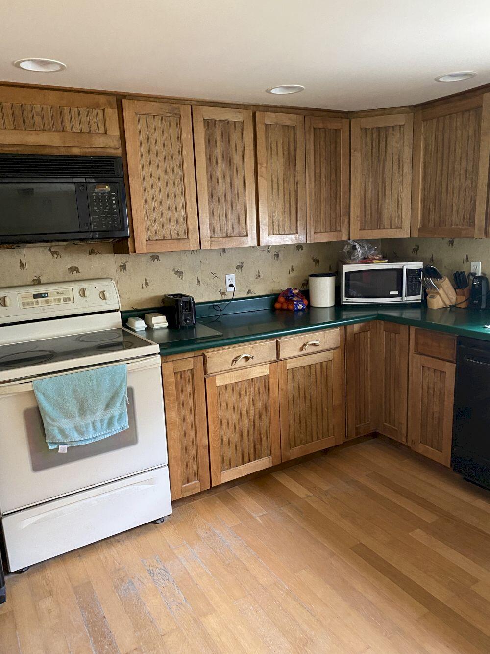 192 Fox Hill Road Athens, ME 04912 - Photo 3 of 6 IMG_0377