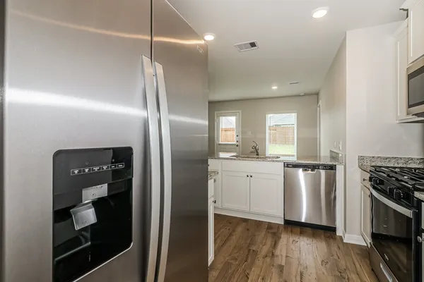 $1,940 | 409 San Miguel Creek Drive, Katy, TX 77493