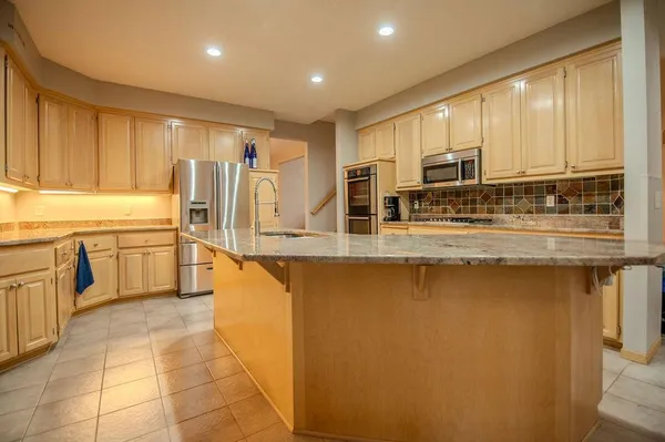 $754,800 | 13856 Essex Trail, Apple Valley, MN 55124