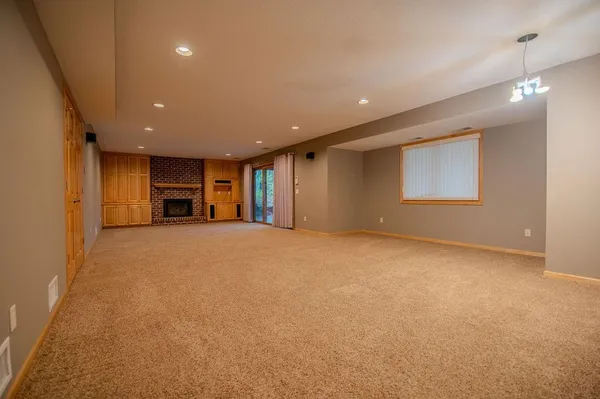 $754,800 | 13856 Essex Trail, Apple Valley, MN 55124