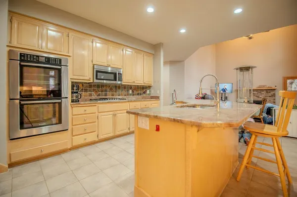 $754,800 | 13856 Essex Trail, Apple Valley, MN 55124