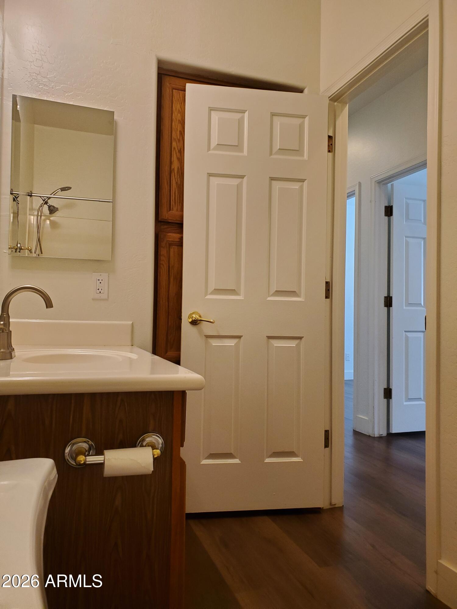2430 East Darrel Road Phoenix, AZ 85042 - Photo 51 of 64 Guest Bathroom