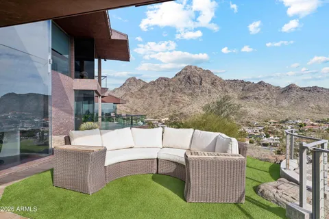 $5,198,000 | 2106 East Kaler Drive, Phoenix, AZ 85020