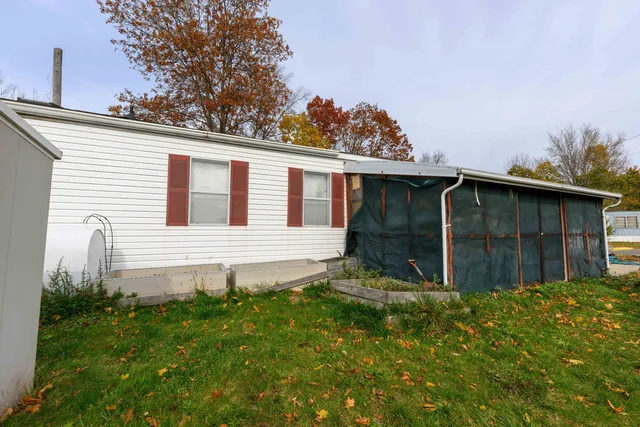 $109,000 | 525 East Main Street, Branford, CT 06405