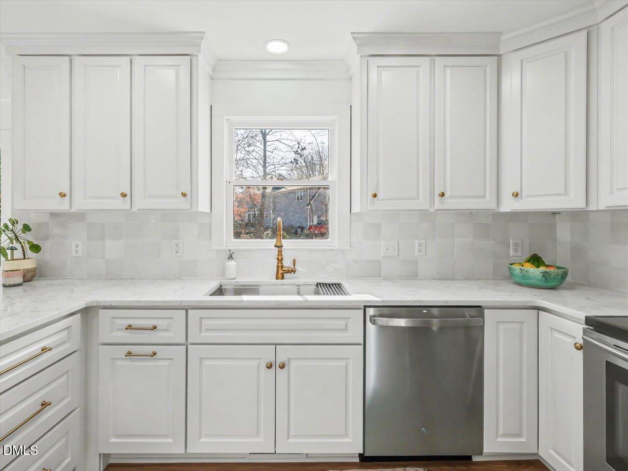 2101 Brixham Court Raleigh, NC 27615 - Photo 29 of 78 051-Kitchen