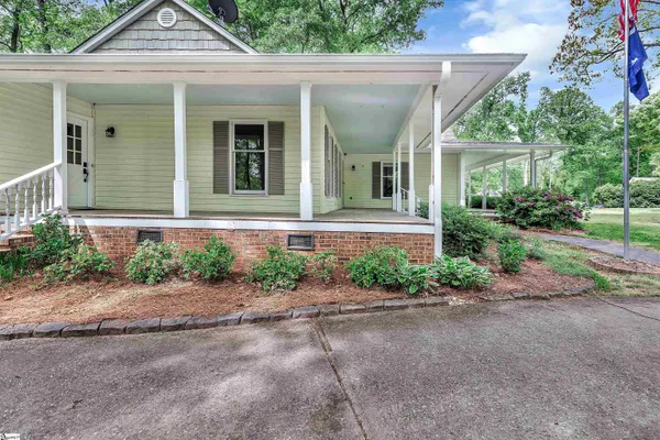 $324,000 | 126 Coachman Drive, Anderson, SC 29625