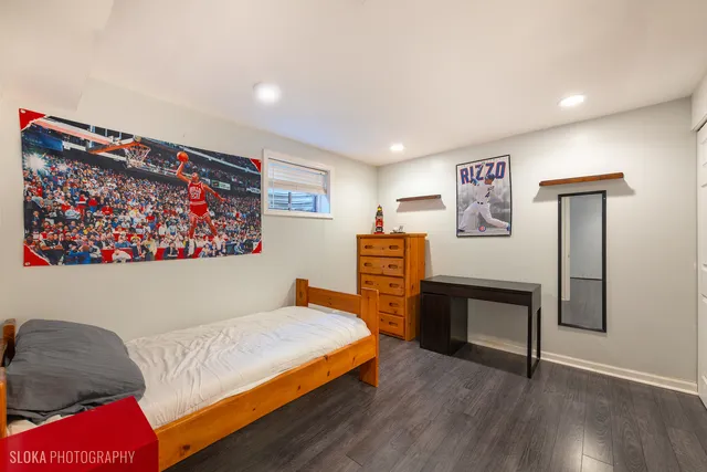 $350,000 | 2390 Wexford Lane, Lake In The Hills, IL 60156