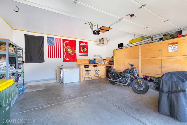 $350,000 | 2390 Wexford Lane, Lake In The Hills, IL 60156