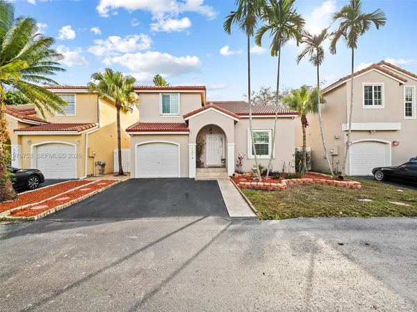 $549,999 | 1214 Northwest 126th Avenue, Sunrise, FL 33323