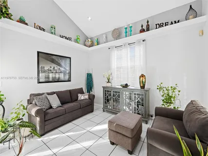 $549,999 | 1214 Northwest 126th Avenue, Sunrise, FL 33323