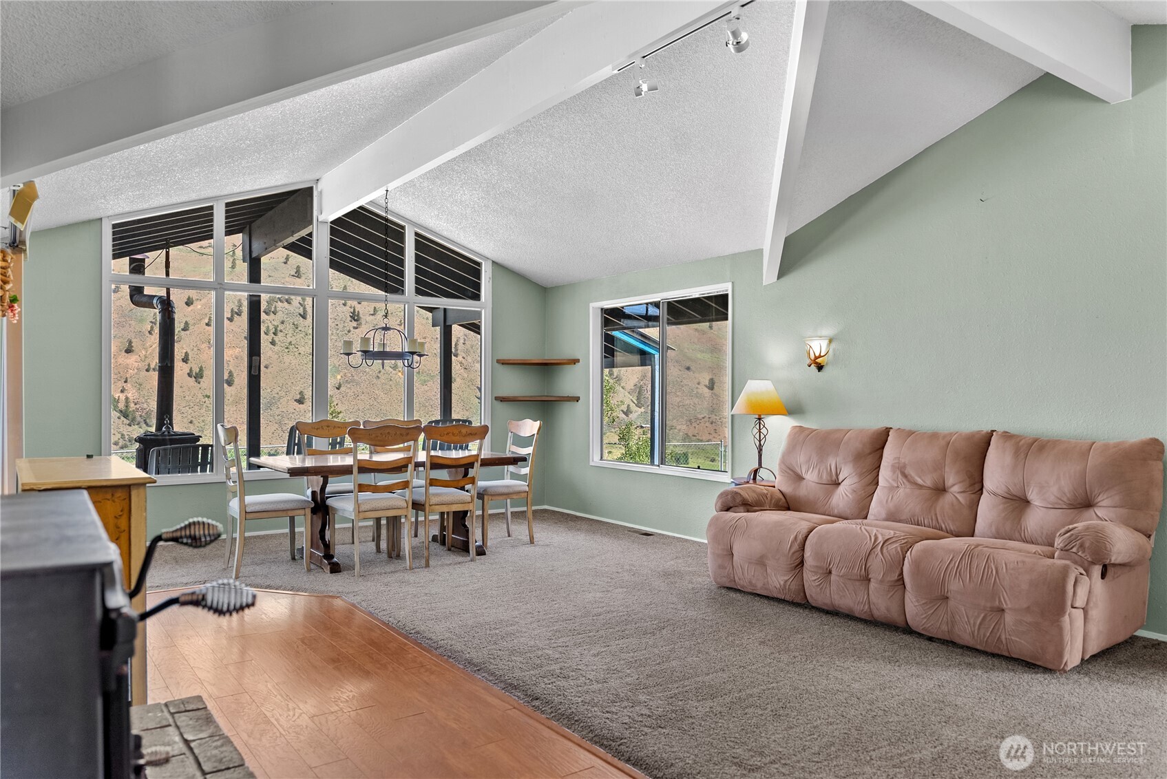 87 Vintin Road Carlton, WA 98814 - Photo 5 of 40 Gallery Image 5