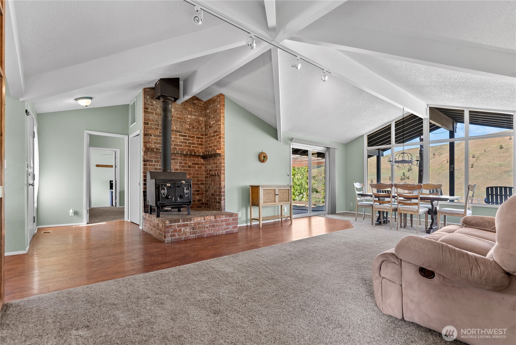 87 Vintin Road Carlton, WA 98814 - Photo 7 of 40 Gallery Image 7