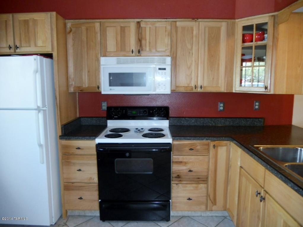 942 South Pantano Road Tucson, AZ 85710 - Photo 1 of 27 Gallery Image 1