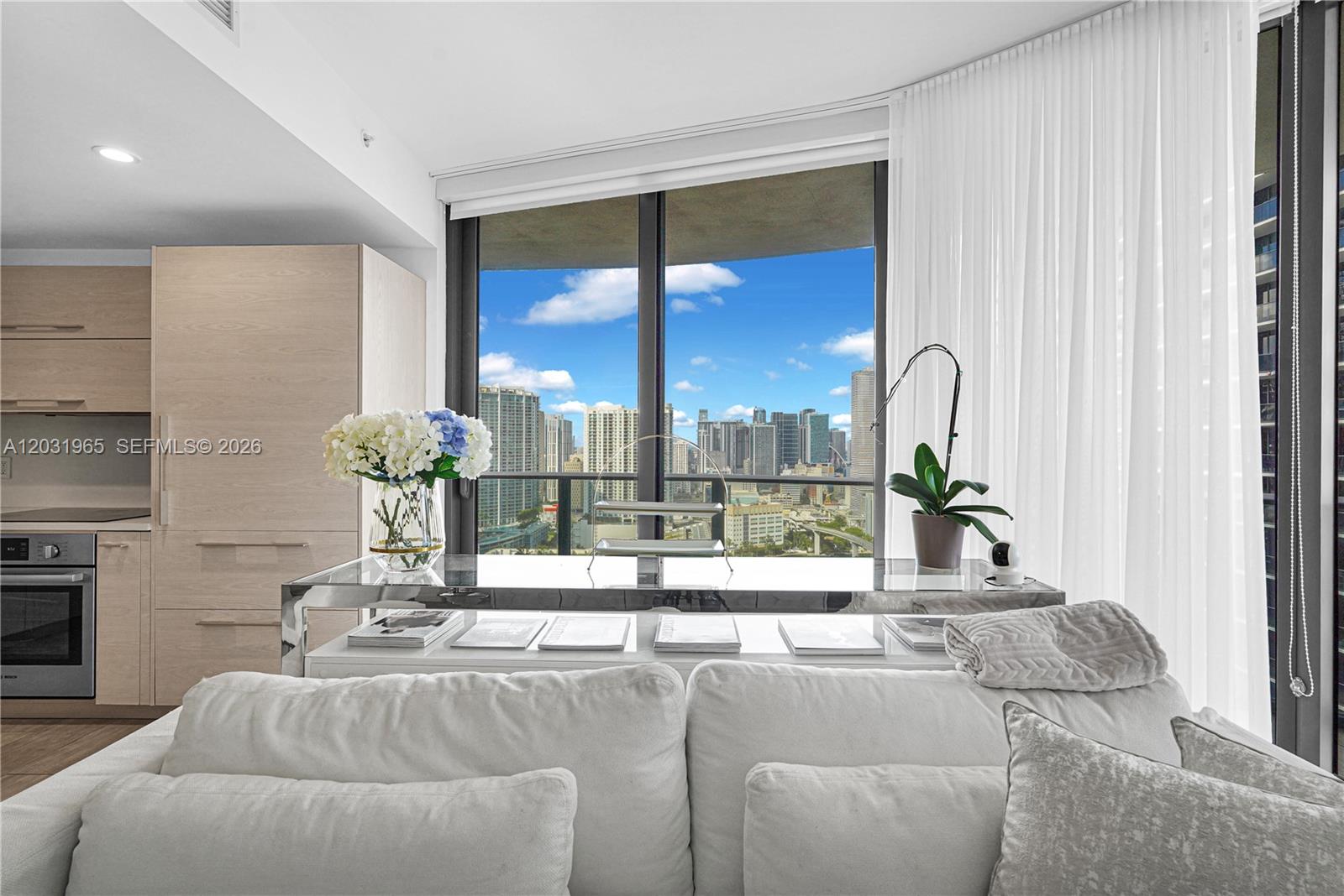 45 Southwest 9th Street, Unit 2901 Miami, FL 33130 - Photo 3 of 29