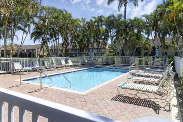 $5,250 | 5737 Ashton Way, Unit 5737, Sarasota, FL 34231