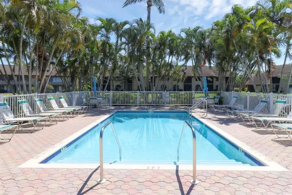 $5,250 | 5737 Ashton Way, Unit 5737, Sarasota, FL 34231