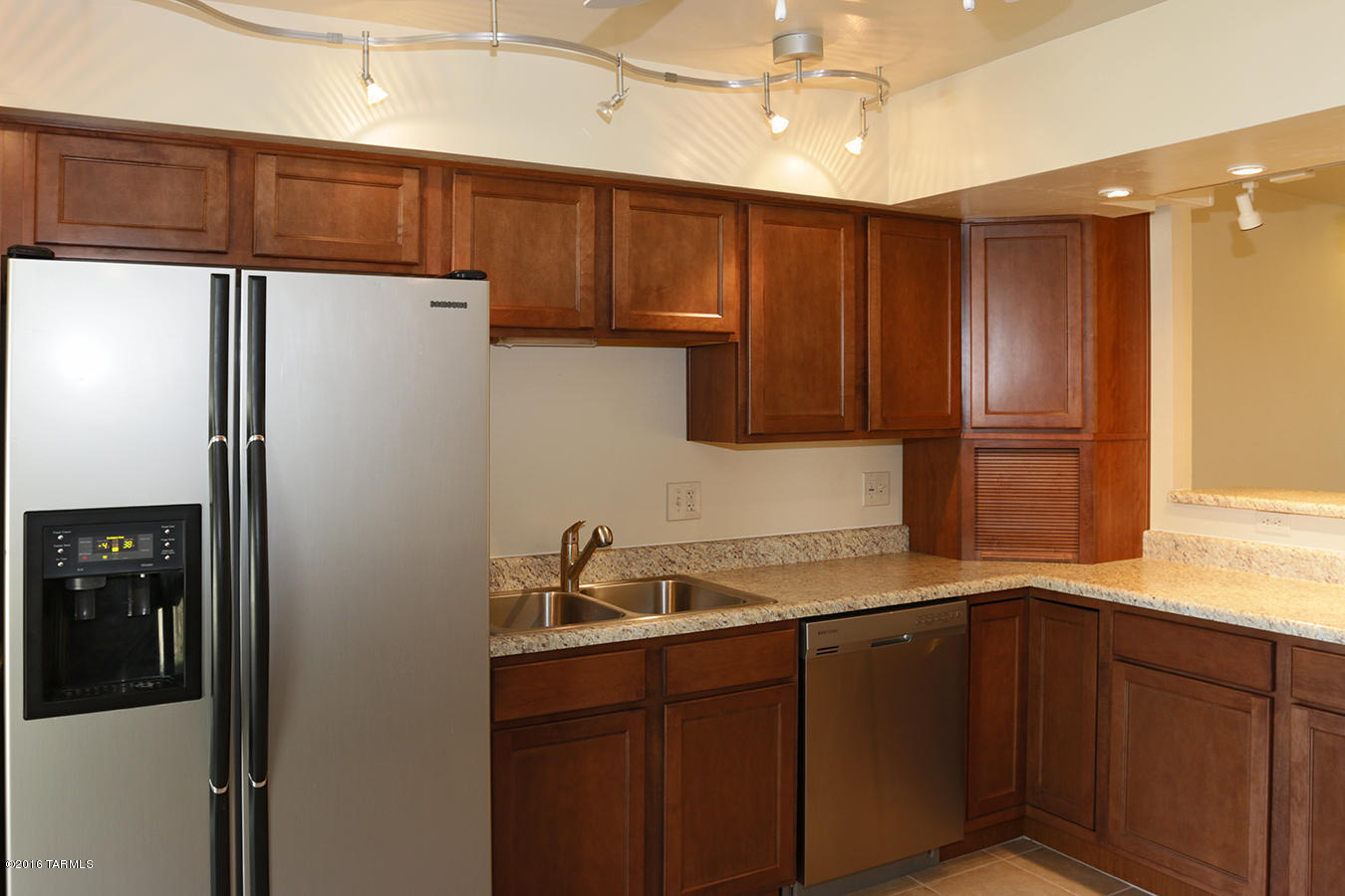 9631 East Sellarole Road Tucson, AZ 85730 - Photo 11 of 33 Gallery Image 11