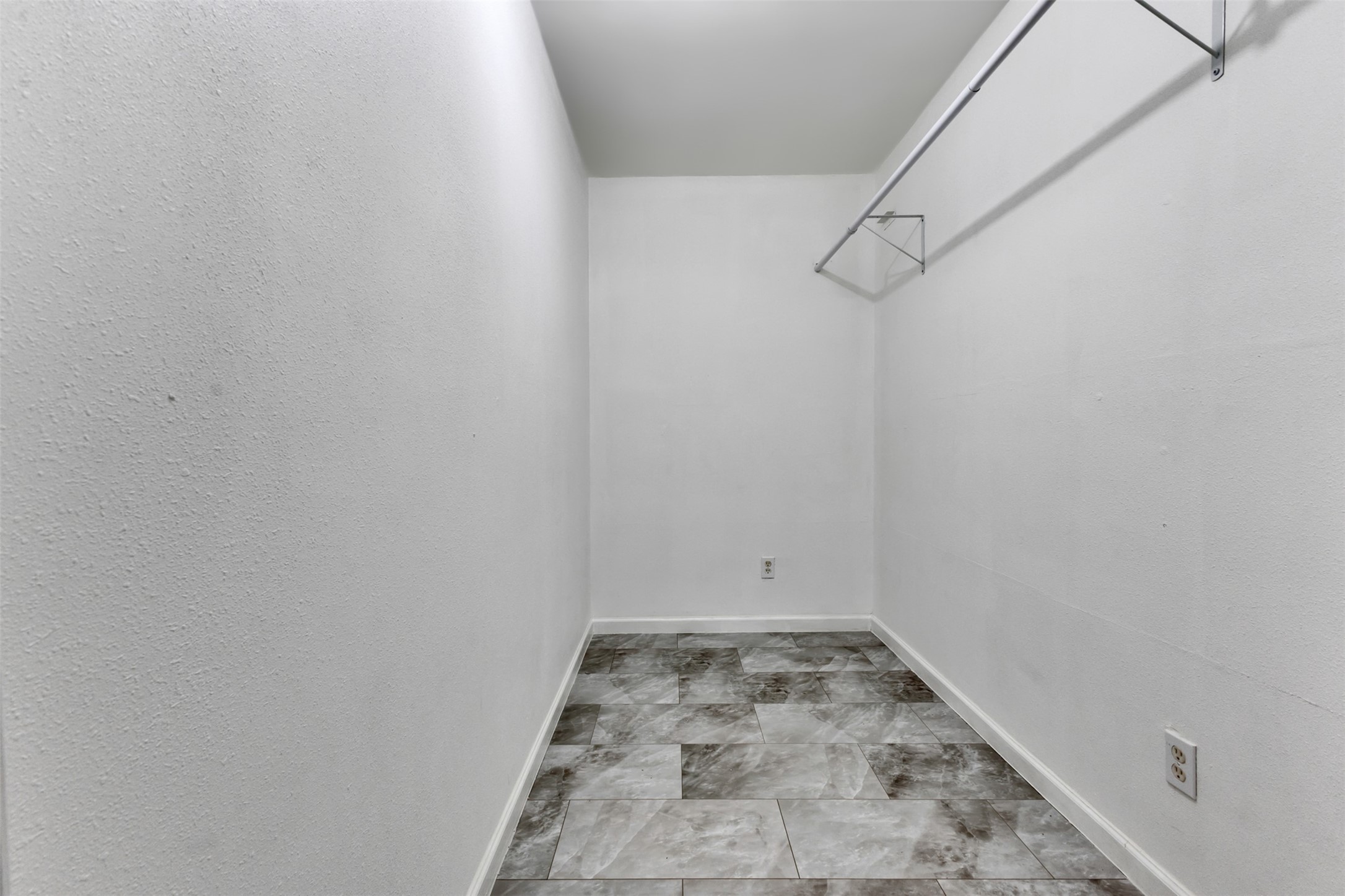 4919 Connorvale Road Houston, TX 77039 - Photo 37 of 40 Gallery Image 37