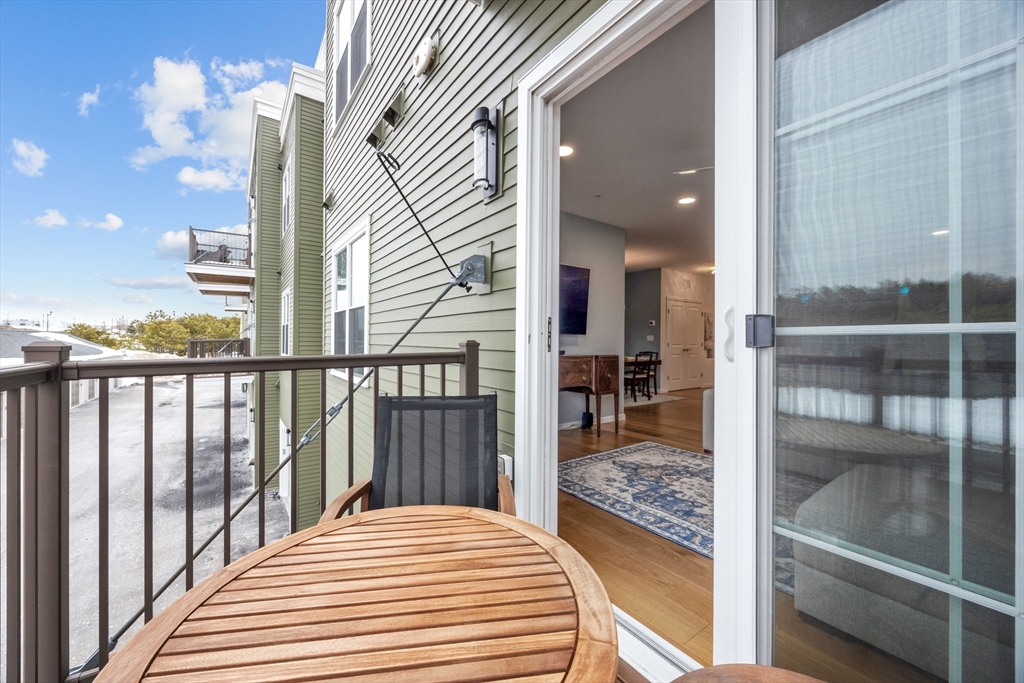 1 Mariner's Way, Unit 204 Plymouth, MA 02360 - Photo 22 of 36