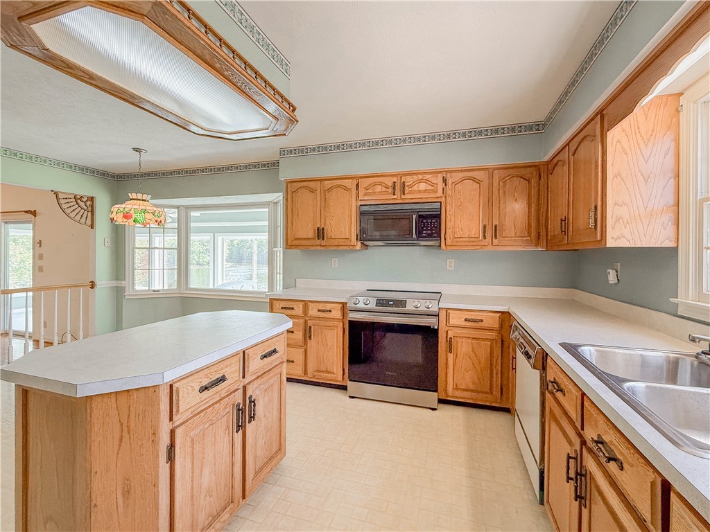 255 Starritt Lane Walhalla, SC 29691 - Photo 16 of 39