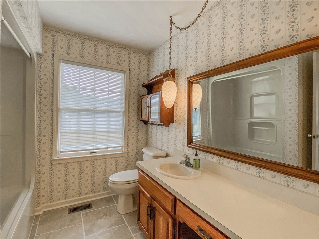 255 Starritt Lane Walhalla, SC 29691 - Photo 32 of 39