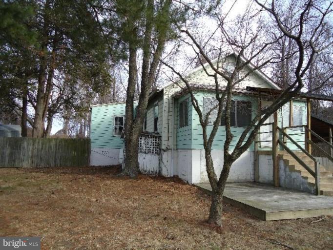 417 Hill Road Hyattsville, MD 20785 - Photo 2 of 6 Exterior (Main)