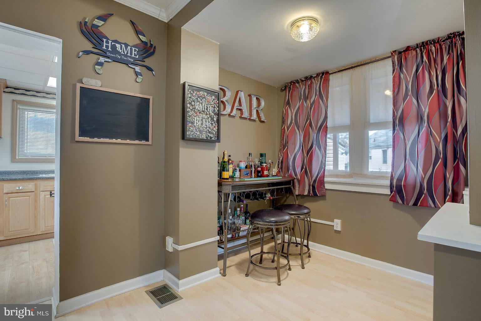 201 Ashwood Road Baltimore, MD 21222 - Photo 14 of 39 extra area in Dining Room