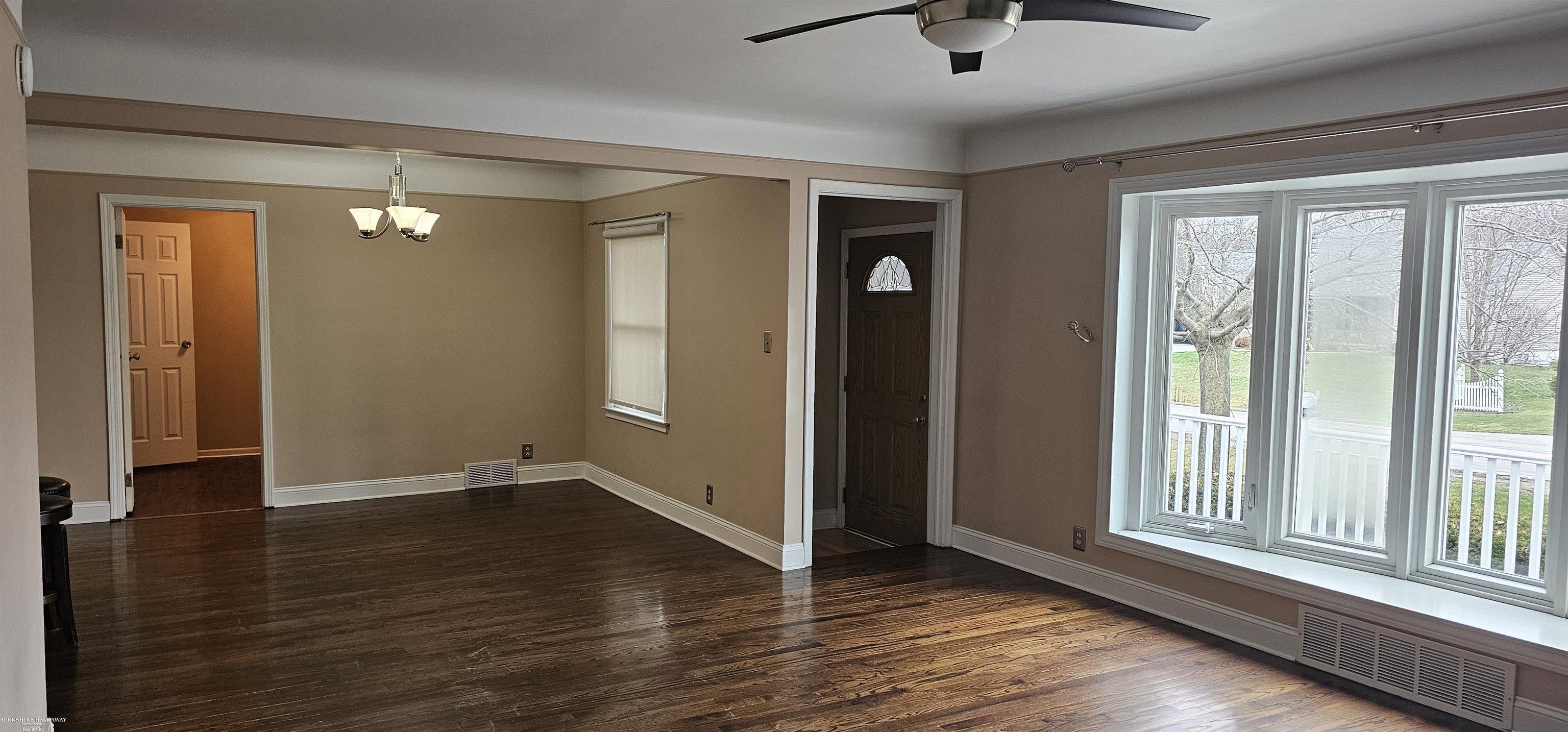 4135 Neuman Road St. Clair, MI 48079 - Photo 10 of 28