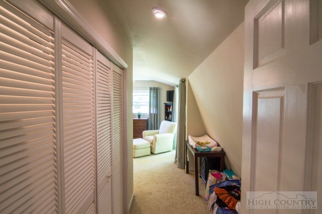 247 Williams Ridge Road Boone, NC 28607 - Photo 7 of 27 Gallery Image 7