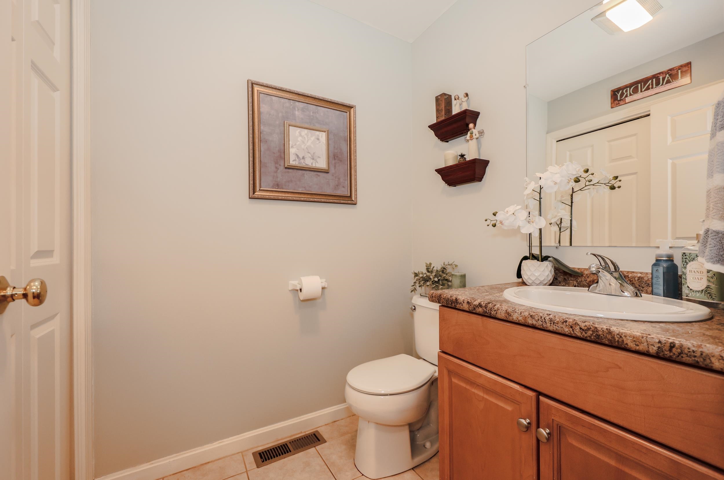 34 Brookview Road Windham, NH 03087 - Photo 17 of 40